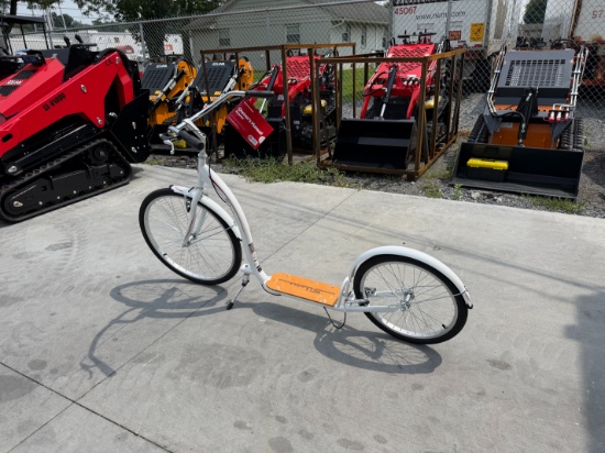 New Schwinn 26" Pedal Scooter
