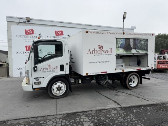 2008 Isuzu NRR Diesel Water Truck