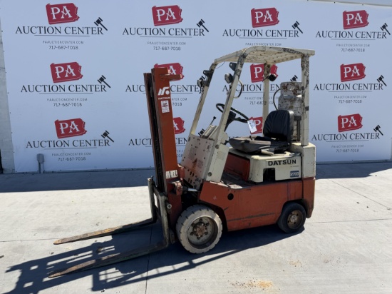 Datsun 2700 LP Forklift