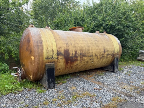 Used 5,000 Gallon Poly Liquid Tank