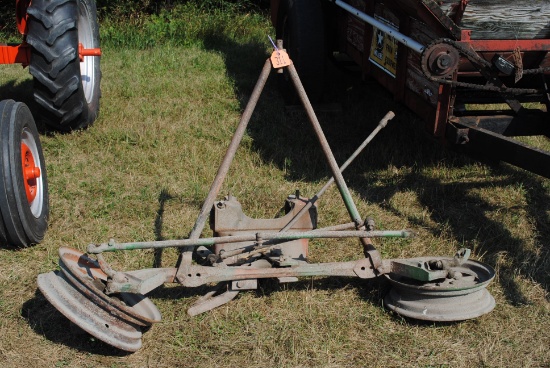 Factory original wide front end for Case VAC, wood spoke wheels, hard to find