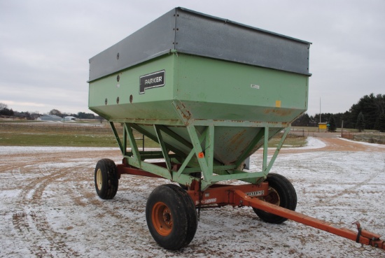 Parker Gravity Box on Meyer's 10-ton running gear, flotation tires, 400 bu., adjustable tongue