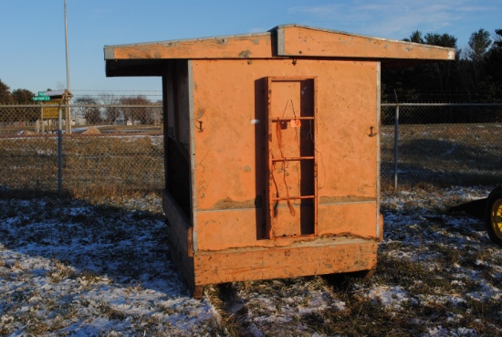 Steer Stuffer, approx. 100 bushel