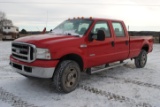 2006 F350 XLT Powerstroke Turbo Diesel V8, 4x4, automatic, B&W flip-over 5th wheel hitch, 4 new tire