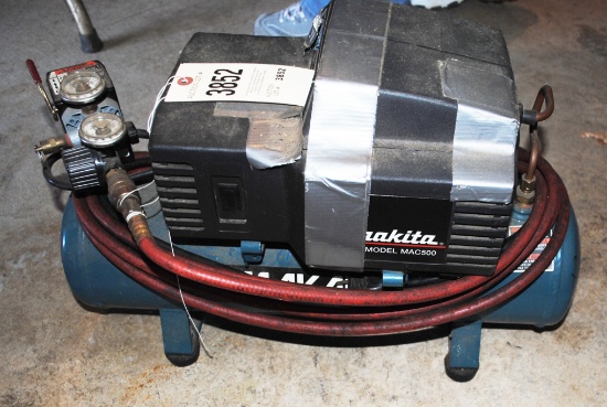 Makita 2.5 Gallon Air Compressor