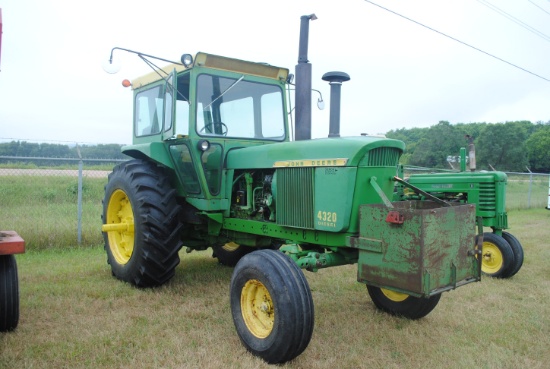 John Deere 4320 Diesel tractor, wide front, dual hydraulics, 3-point, cab with heat, rock box, 8-spe