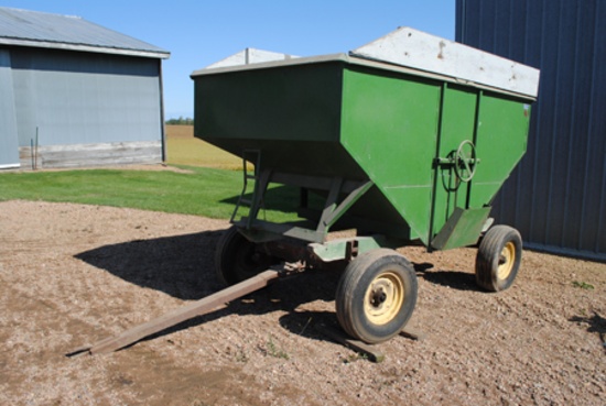 Willow Creek 180 Bushel Gravity box on MN 6-ton running gear. Serial #1168