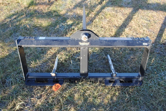 Tomahawk Bale Spear, new, rated 1800 pounds