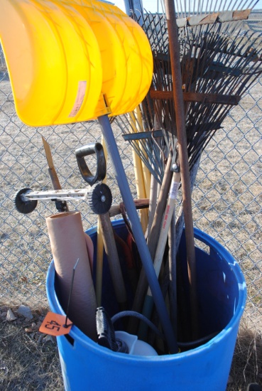 Handled Tools & Plastic Barrel