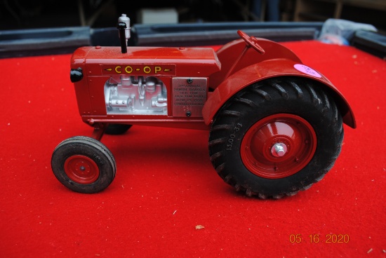 1/16 Co-op tractor "2nd Annual North Dakota Old Time Tractor Pull 1988"