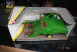 1/16 Ertl 1940 12A combine