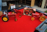 1/16 Ertl Allis Chalmers G, Massey Harris Mustang, Massey Harris 102 on steel, Massey Harris 44