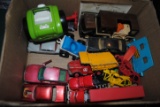 Box of plastic & metal toy cars & trucks