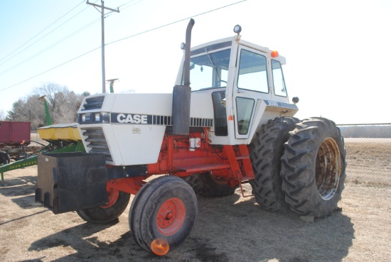Case 2090 Diesel Tractor with duals, 3-speed Power Shift, cab, new batteries, new oil & air filters,