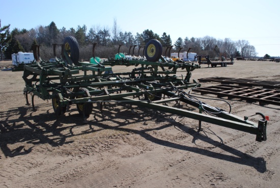 John Deere 1010 24' cultivator with 3-bar harrow, extra shovels in office