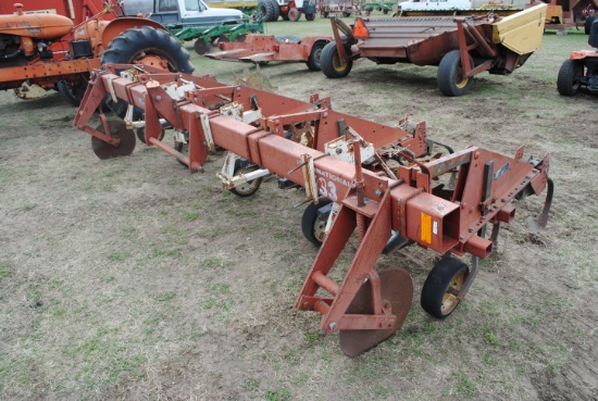 International Model 133 4-row crop cultivator