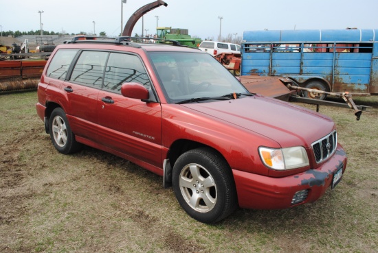 2002 Subaru AWD, automatic, 181,000 miles, 4-door, good tires, 1-owner car, 2.5 Liter, maroon in col