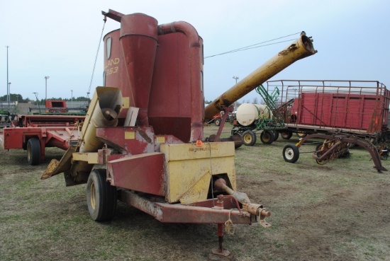 New Holland 353-F Grinder Mixer with Weightronix scale model 700, has 10' extension, pto in office