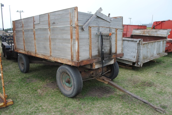 Barge wagon on running gear, hydraulic lift, 6'x12'
