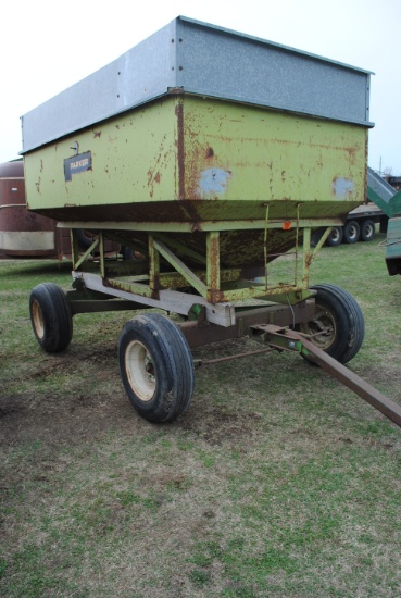 Parker Gravity box on 10-Ton running gear