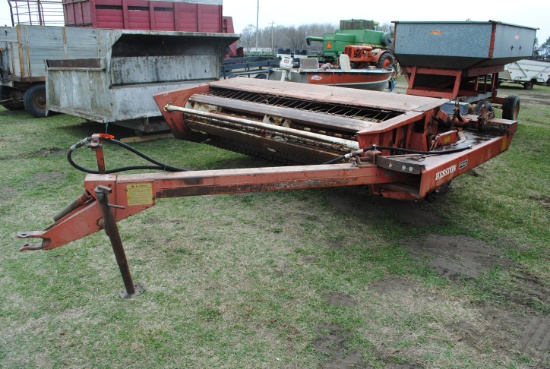 Hesston PT-10 9' haybine, pto & manual in office