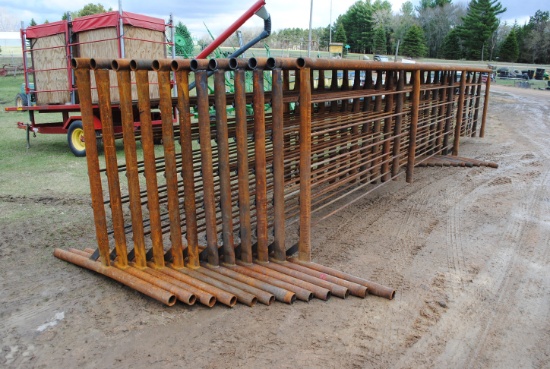 24'x5' Free Standing Panel (sell 2 times the money)