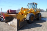 John Deere 544E Loader with snow bucket, this was bought from a local City 2 years ago, 20.5-25 tire