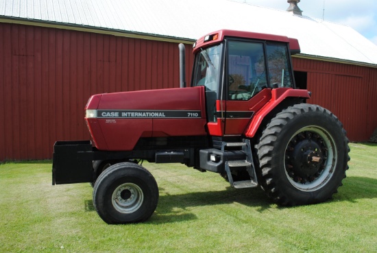 Case International 7110 Magnum Diesel Tractor, cab, 540/1000 pto, 3 remotes, wide front, rock box, 4