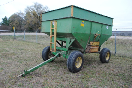 200+/- Bu. Gravity Box on John Deere 1065 Running Gear