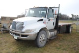 2007 International 4300, DT466 engine, flat bed electric over hydraulic hoist on bed 8'x20', automat