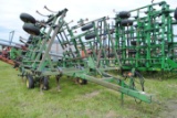 John Deere 980 30' Wing-fold Cultivator with walking tandems and 3-bar harrow, hydraulic lift