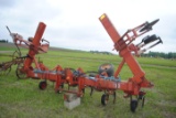 International 133 8-row cultivator, 20'