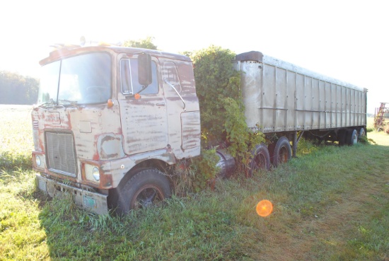 1968 Mack Cabover semi with 1956 34' aluminum steel trailer, tandems, wood floor, this unit is for