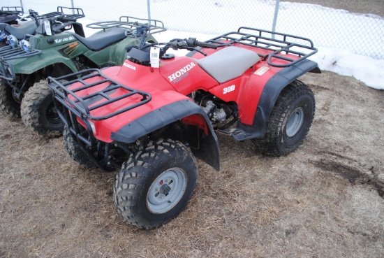 1997 Honda 300 Fourtrax ATV, 4x2, like new rear tires, owner states runs & drives, needs carb cleani