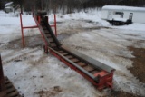Little Giant Corn Cob Conveyor with electric motor, in working order