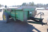 John Deere 350 Manure Spreader, slop gate, single beater, 540 pto, hydraulic apron, owner states it