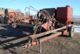 International 82 Combine, pull-type, with grain pick-up, owner states it works