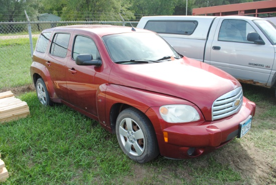 **2008 Chevy HHR, 4-door, cloth interior, manual with new clutch, power windows/locks, shows 147,239