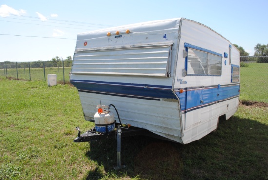 **1967 Aristocrat Lo-Liner Camper, bumper pull, 13', sleeps approx 4, stove, sink, TITLED (Sales tax
