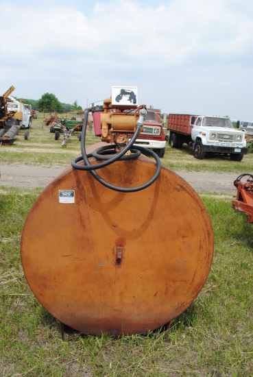 1,000-Gallon fuel tank with GasBoy pump
