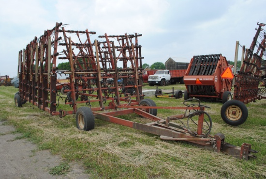50' Melroe Multi-weeder