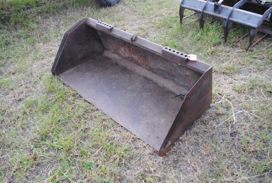 5' Material bucket