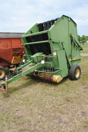 John Deere 510 Round baler, 540 pto, twine baler