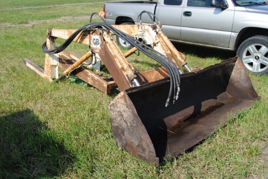 Loader for 4020 tractor