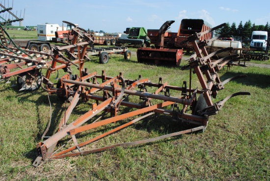 JI Case 16' field cultivator