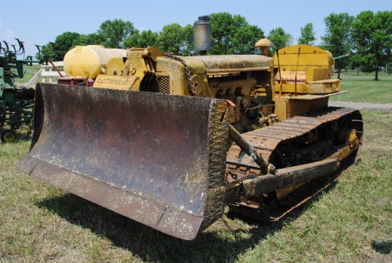 Caterpillar D6 Dozer with Cat engine, converted to electric start, used to be cable lift, 18" standa