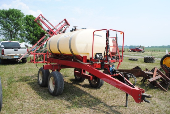 Fimco 500-Gallon tandem sprayer, 45' boom, micro-trac spray controll with GPS speed sensor, hydrauli