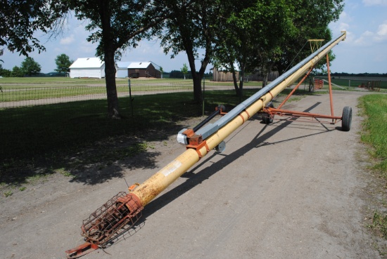 Westfield Auger 51' x 8", pto, on transport
