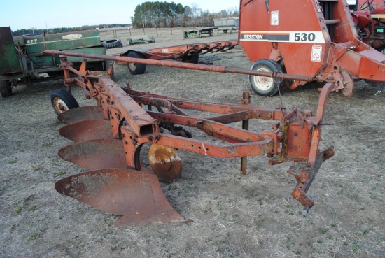 International 4-bottom plow 540