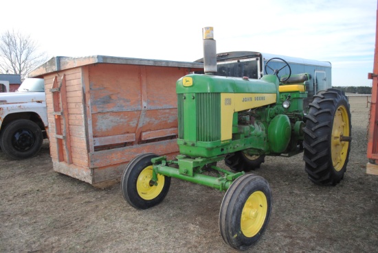 JD Model 630, wide front, power steering, 540pto, single hydraulics, 3pt NO ARMS, hours shown 3909 -